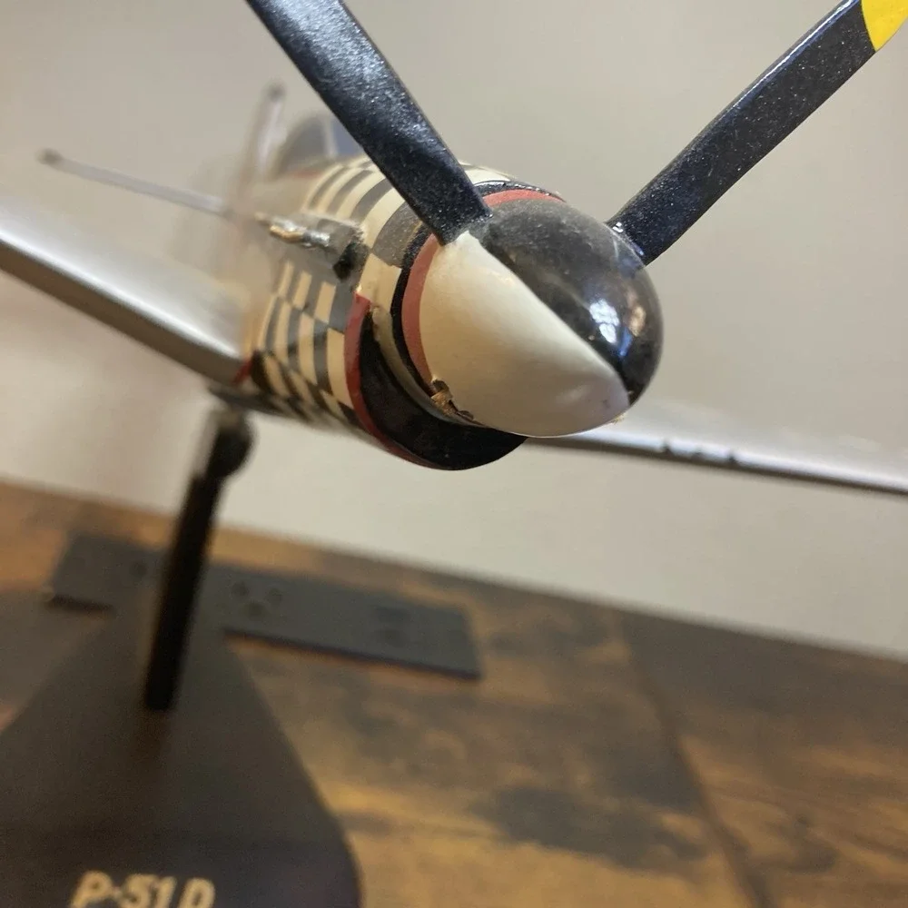 USAAF P-51D Mustang Big Beautiful Doll WWII Desk 1/32 Model Plane *See Details*‎